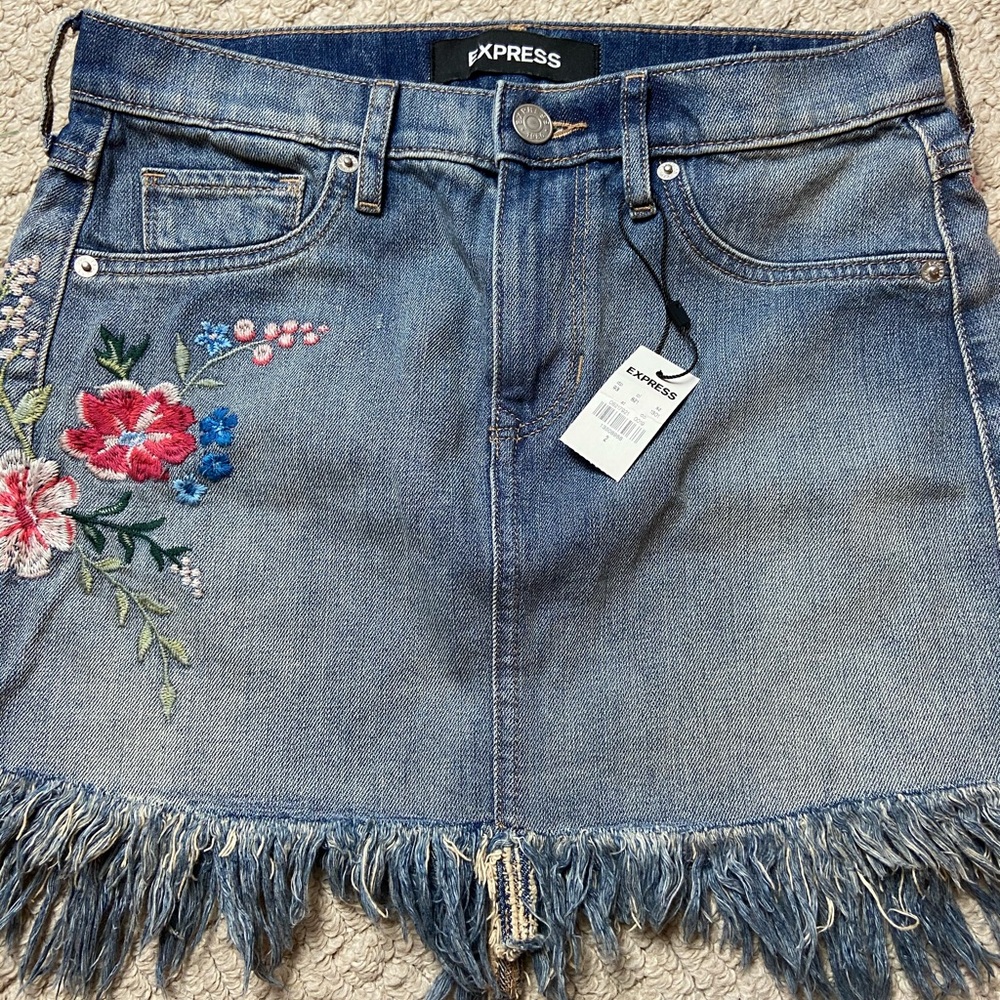 Express embroidered denim skirt